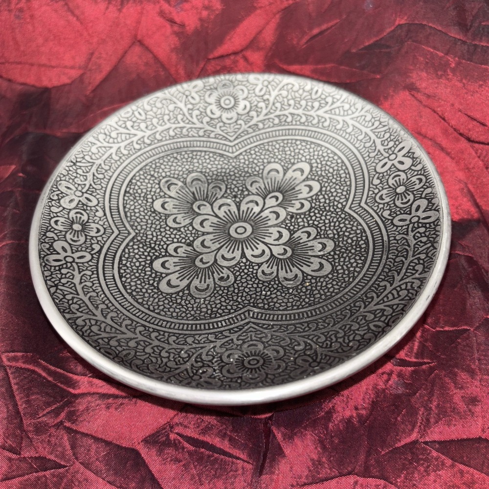 Embossed Satin Nickel Round Pedestal Soap Dish Decorative Floral 5in Diameter